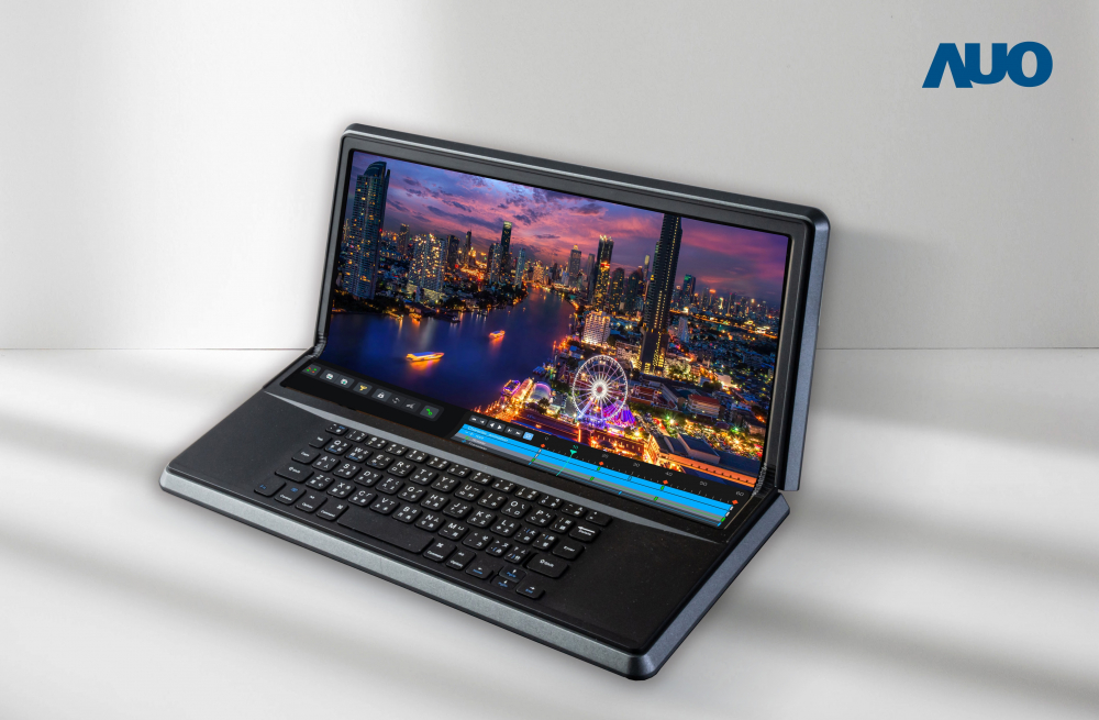 k1体育14.6吋Micro LED折迭显示屏幕，搭配半径4mm的弯折绞炼，以及高画素、高亮度、高对比度的显示技术特点，即便在大视角下仍保有绝佳色相与亮度